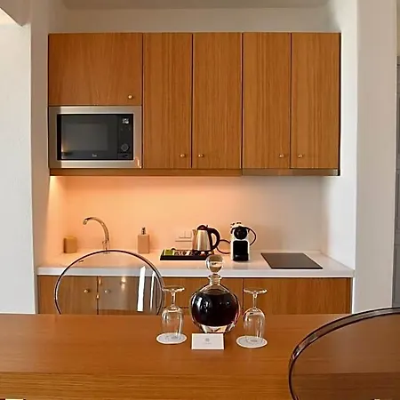Отель Nova Luxury 4*