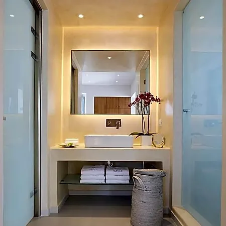 Nova Luxury 4*