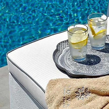 Nova Luxury